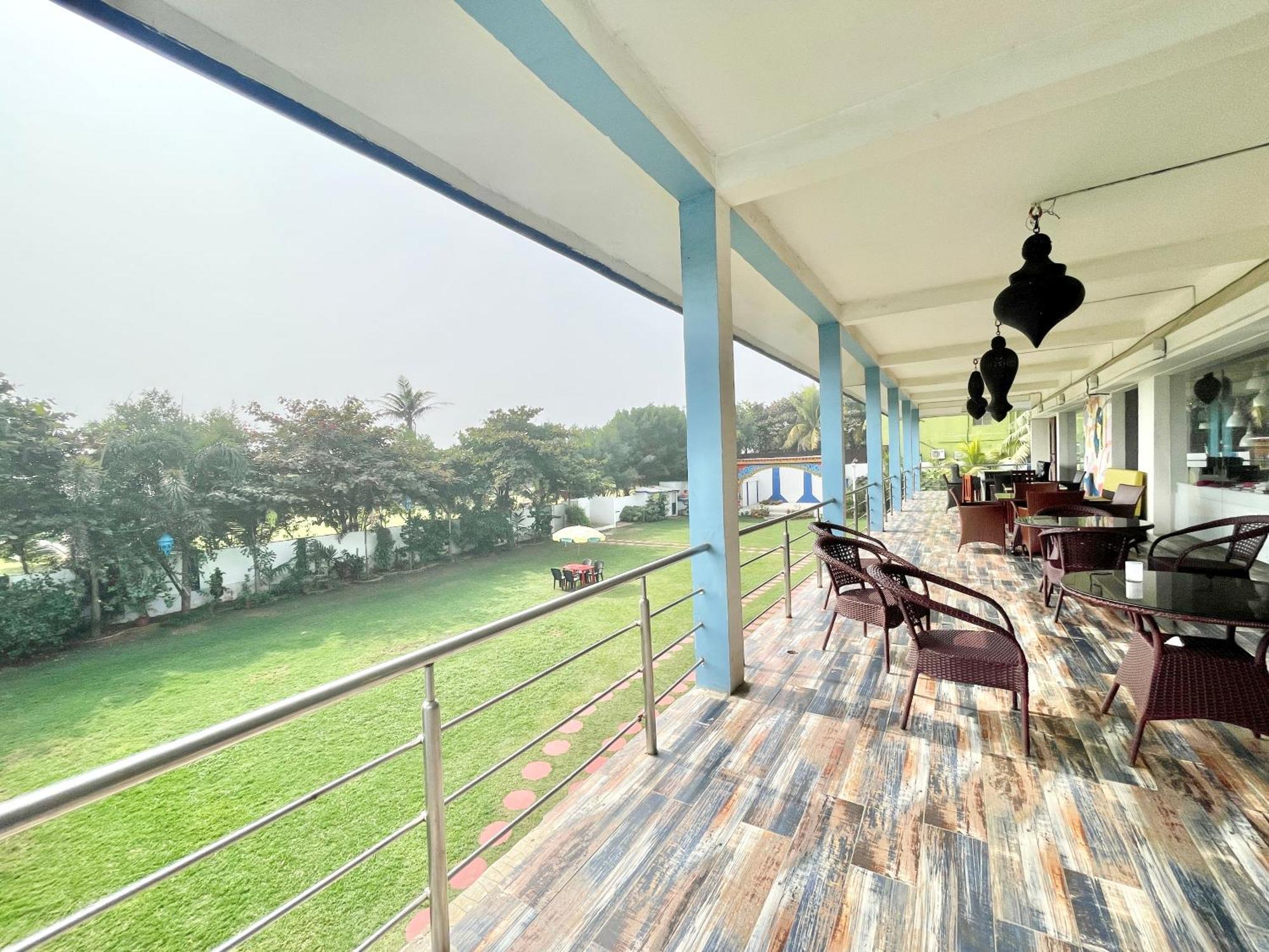 Hotel V-I Near Sea , Puri Private-Park -Gym-Spa Fully-Airconditioned-Hotel Lift-And-Parking-Facilities Breakfast-Included Экстерьер фото