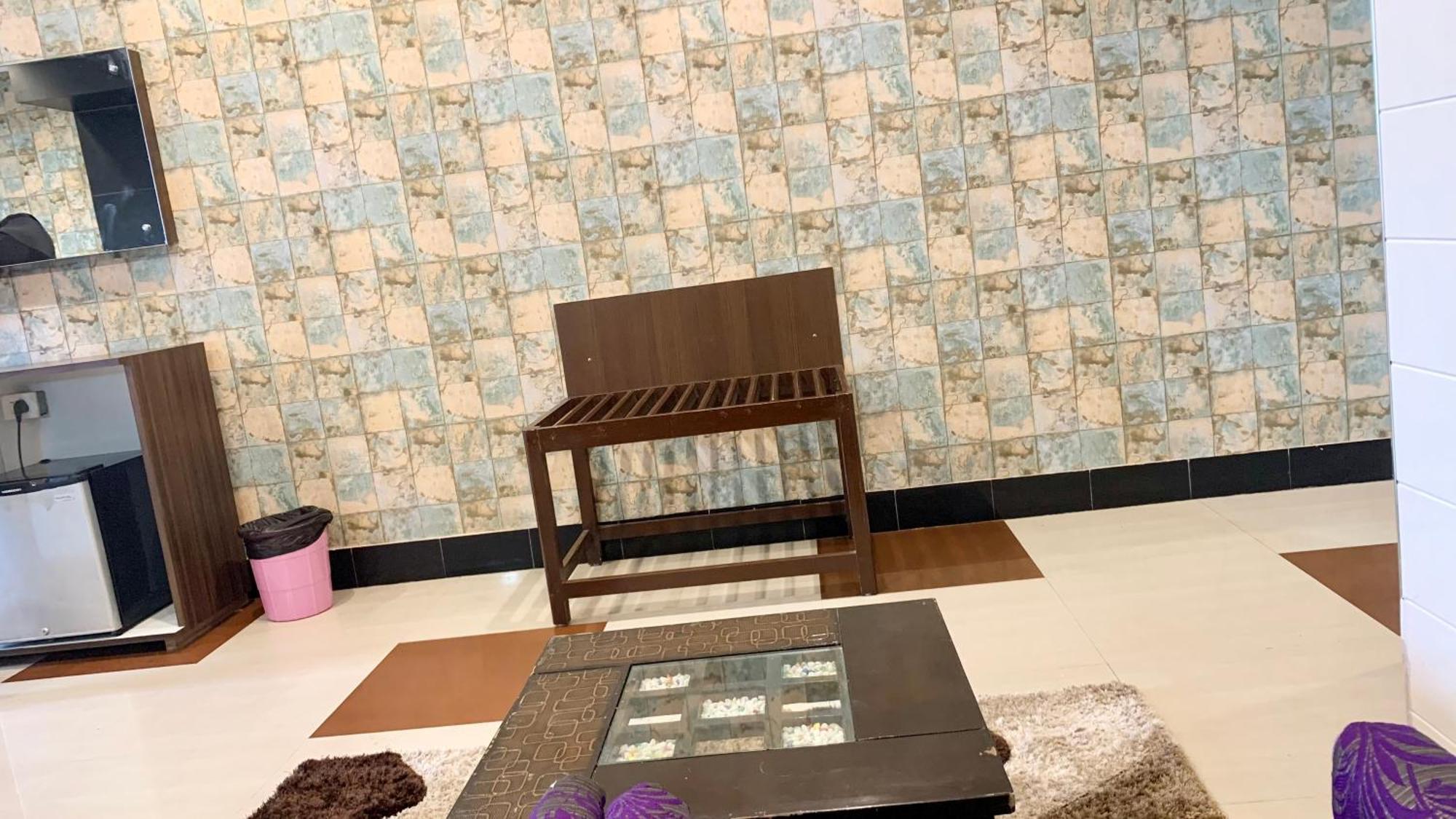 Hotel V-I Near Sea , Puri Private-Park -Gym-Spa Fully-Airconditioned-Hotel Lift-And-Parking-Facilities Breakfast-Included Экстерьер фото